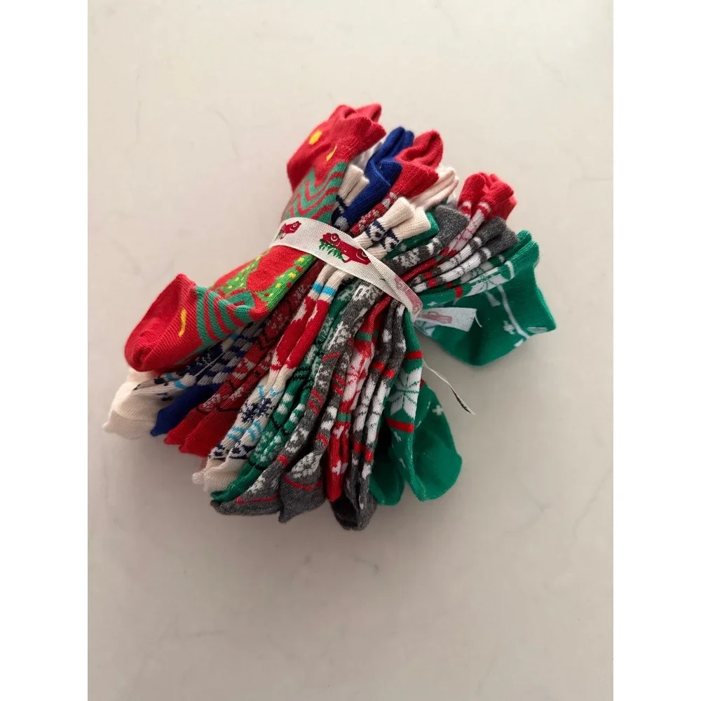 Holiday Christmas Ankle Socks Bundle Multi Color Fair‎ Isle Snowflake Patterns